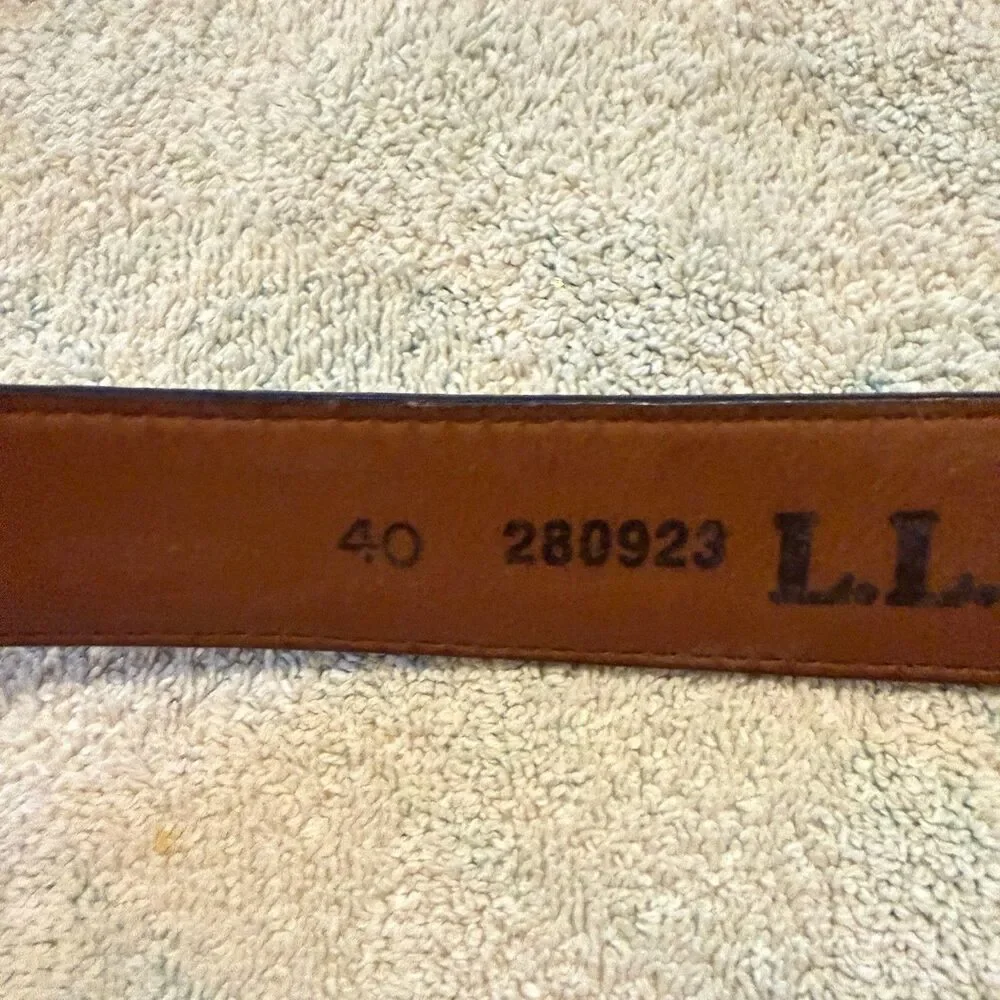 L.L. Bean Genuine Black Leather Belt 40 1